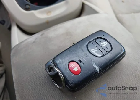 2011 Toyota Prius Two from USA, damaged, VIN JTDKN3DU6B5314993